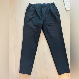 Lululemon ultility pant sz L